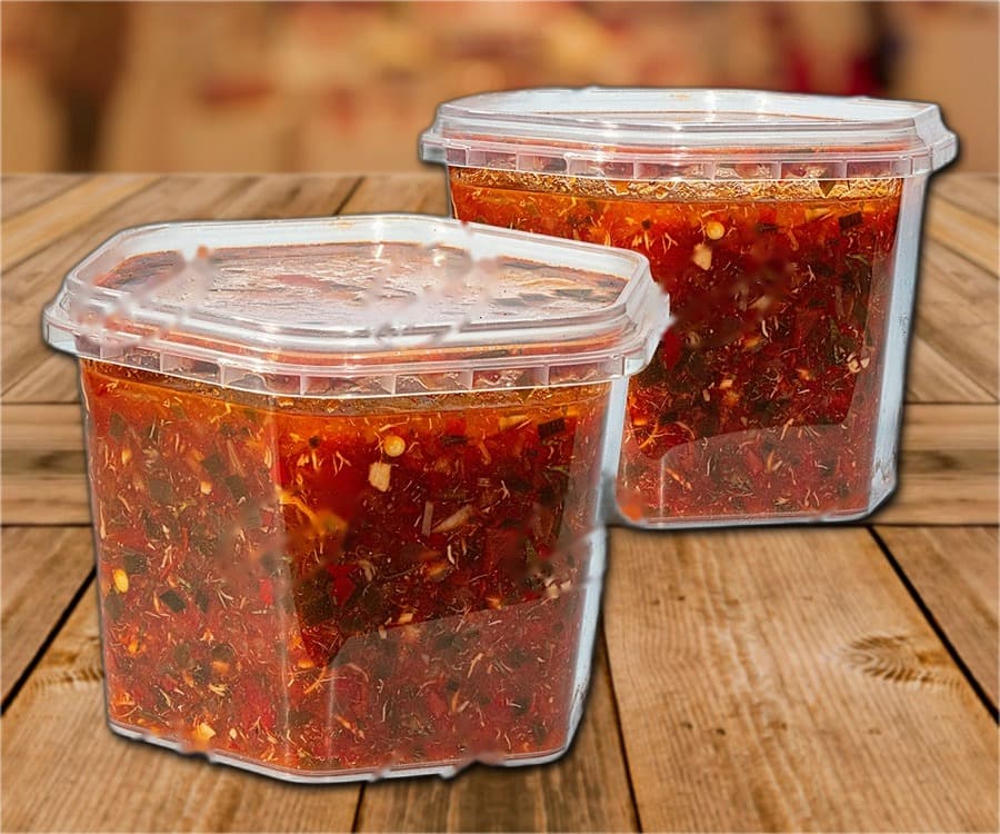 Salsa di pomodoro e peperoni, piccante, con pezzi di verdure, 350 ml