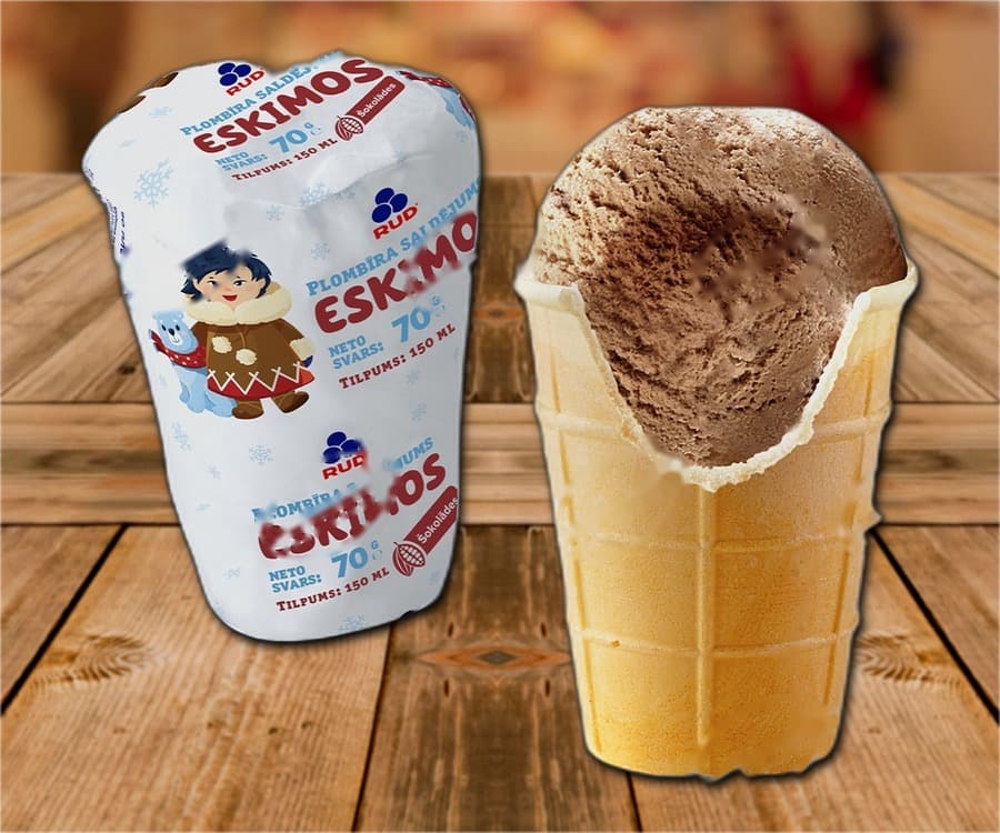 Gelato al gusto di cioccolato in una coppetta di cialda, 130 ml