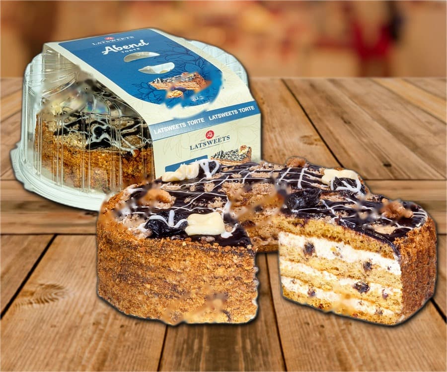 Serata di torta con noci, prugne e miele
