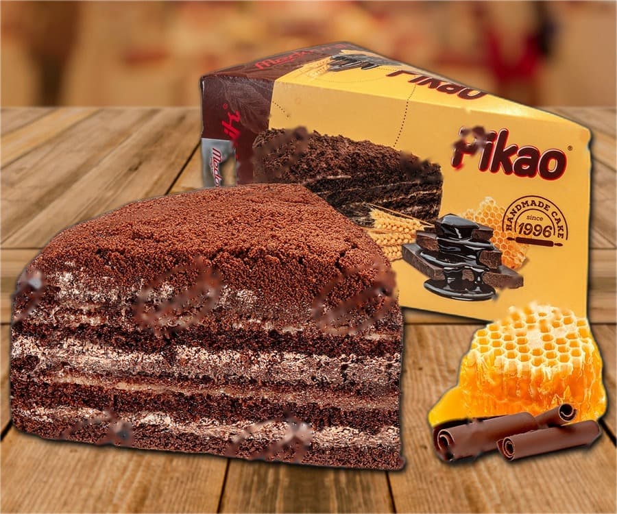 Honey cake ''Medovnik'' with cocoa